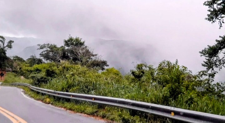 Guaramiranga sob Neblina: O Cenário Perfeito para o Feriado de Semana Santa