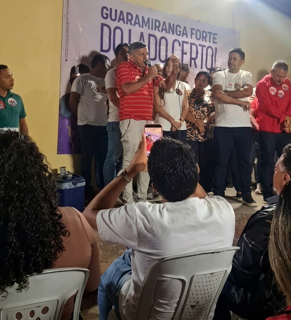 Cobrança na Serra: Ronaldo Bezerra Cobra  Praça da Linha da Serra, que Está Praticamente Pronta 